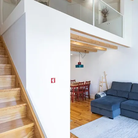 Stylish Duplex With Balcony In By Lovelystay *