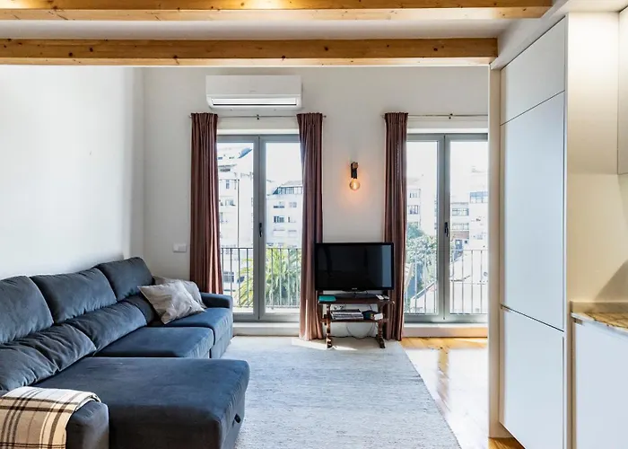 公寓 Stylish Duplex With Balcony In By Lovelystay *